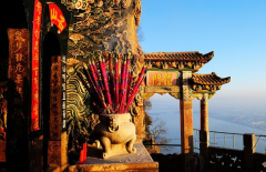 昆明西山風(fēng)景區(qū)龍門(mén)景區(qū)門(mén)票、景點(diǎn)及